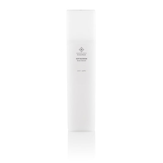 Soft Blossom – Facial Cleanser (130 ml)